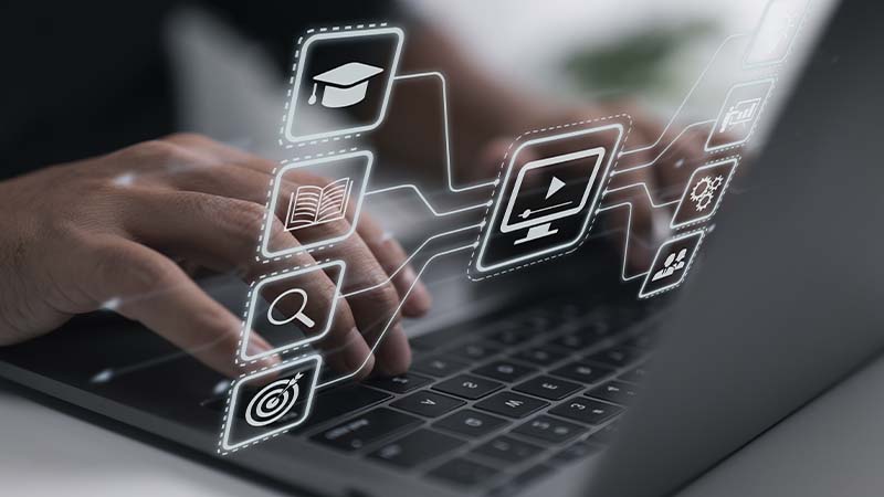 Cursos Online CFC_ A Chave para um Aprendizado Flexível